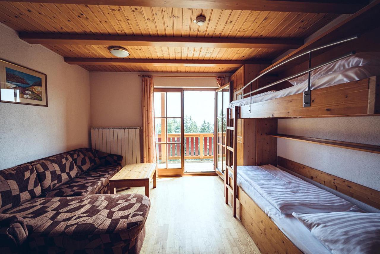 Pohorje Village Wellbeing Resort - Forest Apartments Videc Hočko Pohorje Exterior foto